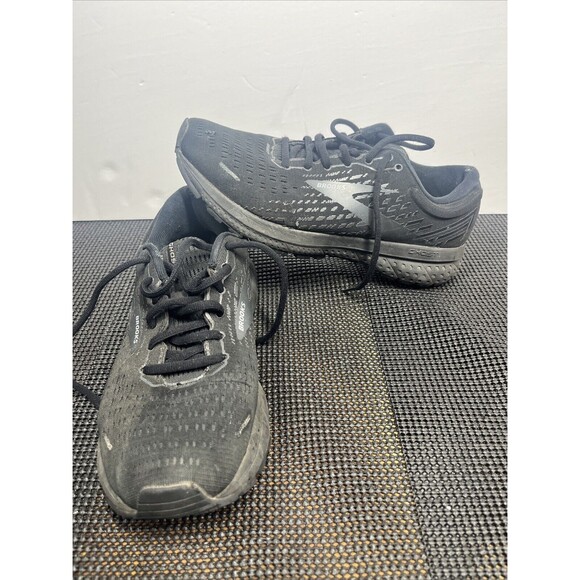 Brooks Shoes - Brooks Ghost 13 women's Size‎ 9.5 Running Shoes Triple Black Lace Up Sneaker